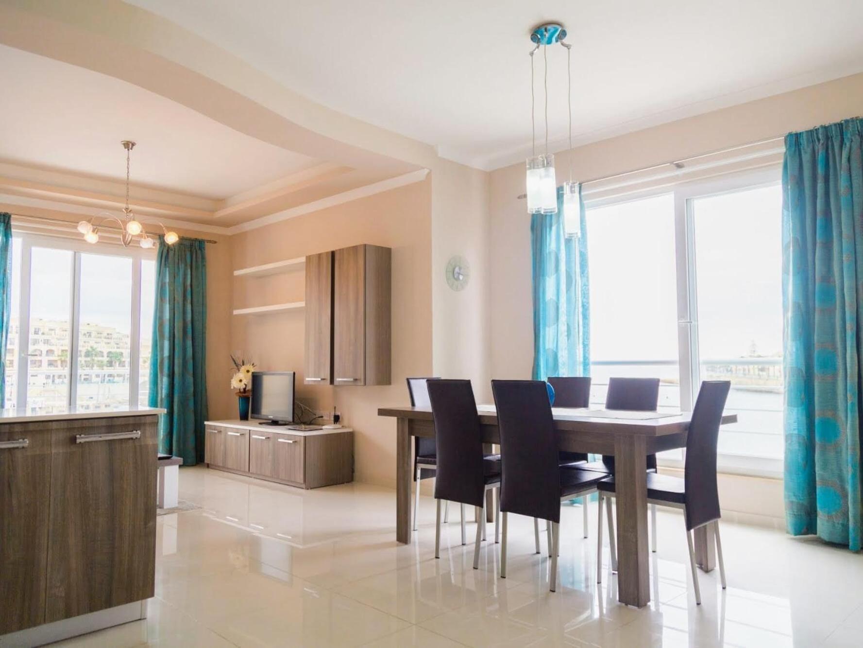 Riviera Holiday Apartments - Seafront - Wifi Marsaskala Chambre photo