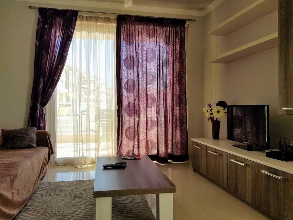 Riviera Holiday Apartments - Seafront - Wifi Marsaskala Chambre photo